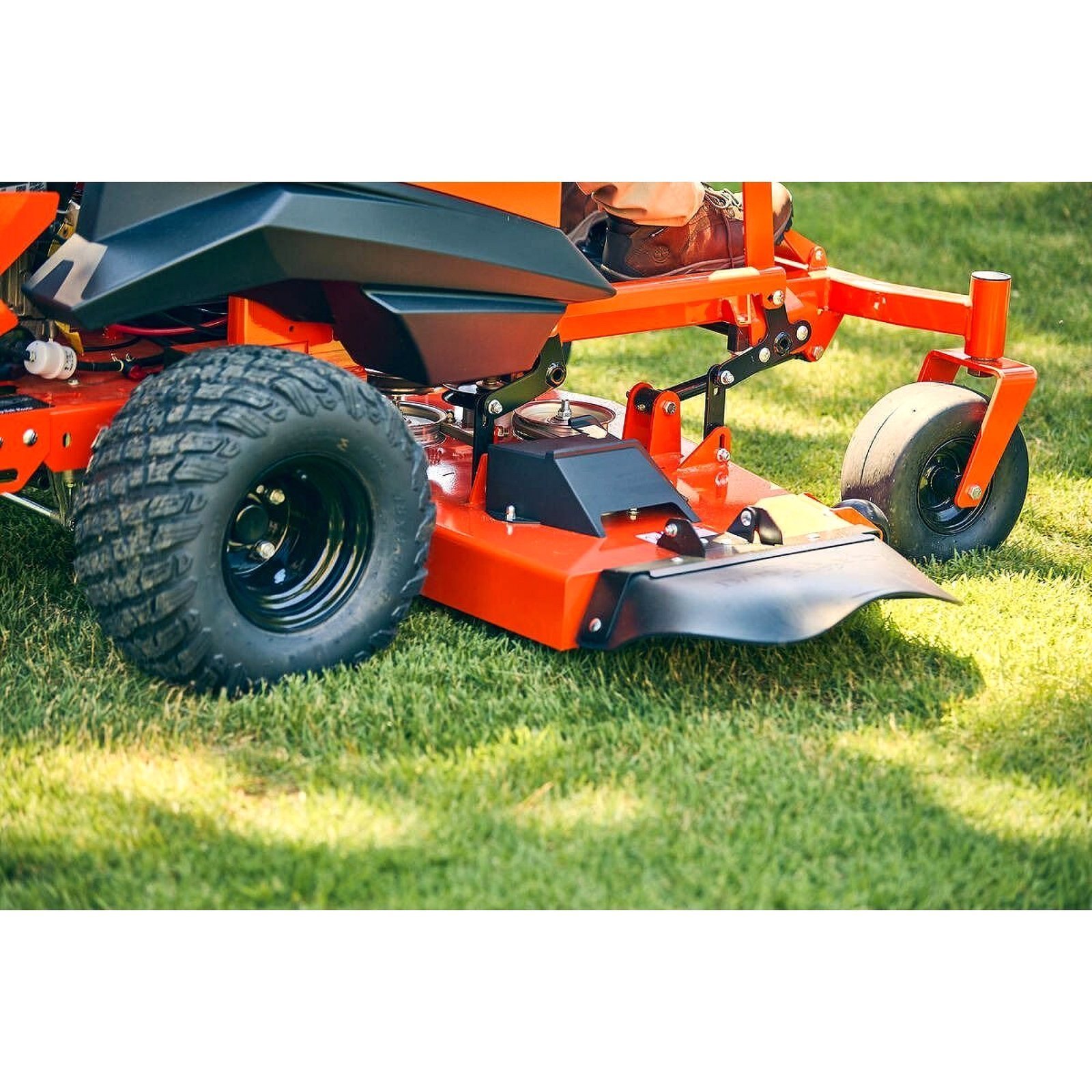Bad Boy MZ Magnum 54-Inch 24 HP Kohler Gas Zero-Turn Mower - Image 2