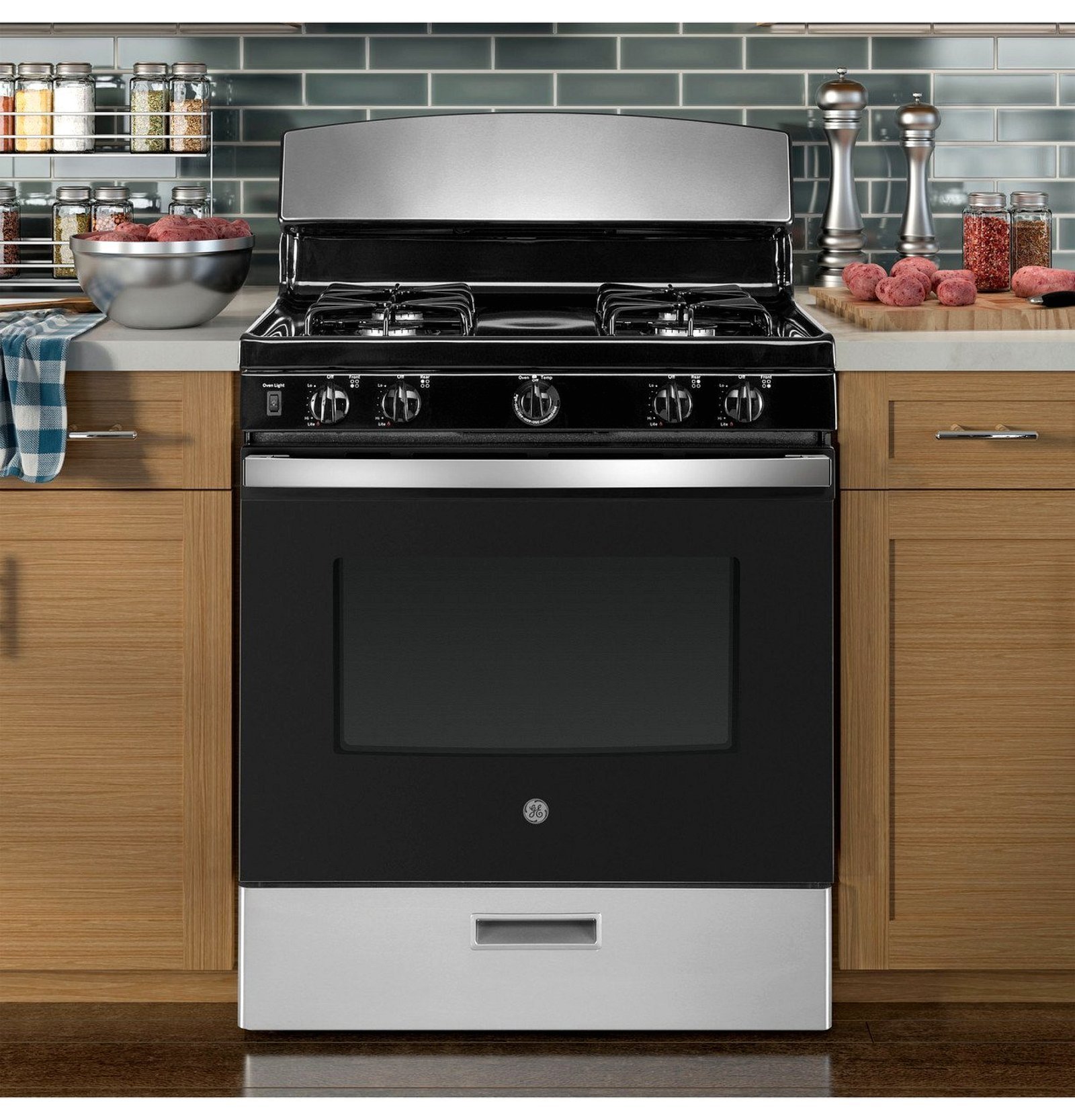 GE 30″ Free-Standing Gas Range with 4 Sealed Burners, Stainless Steel (JGBS30RETSS) - Image 2
