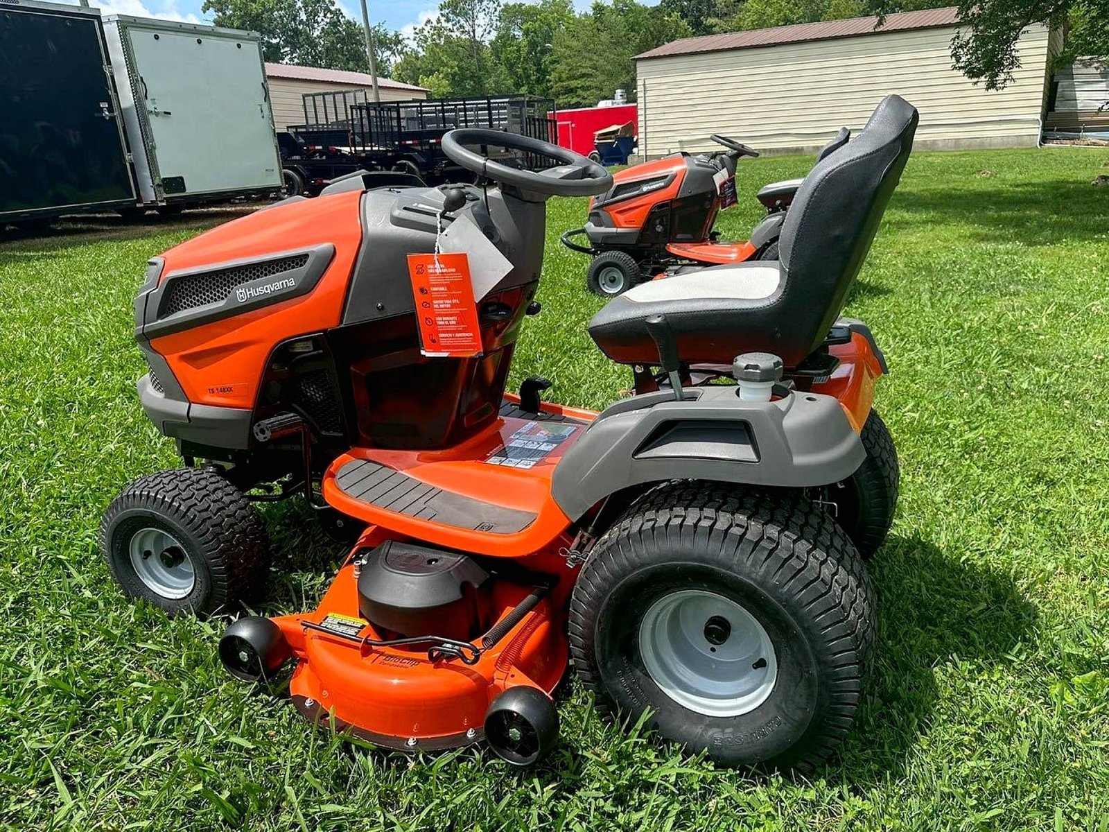 Husqvarna TS 148XK 48″ 24HP Kohler Lawn Tractor (New, Scratch & Dent w/ Full Warranty) - Image 4