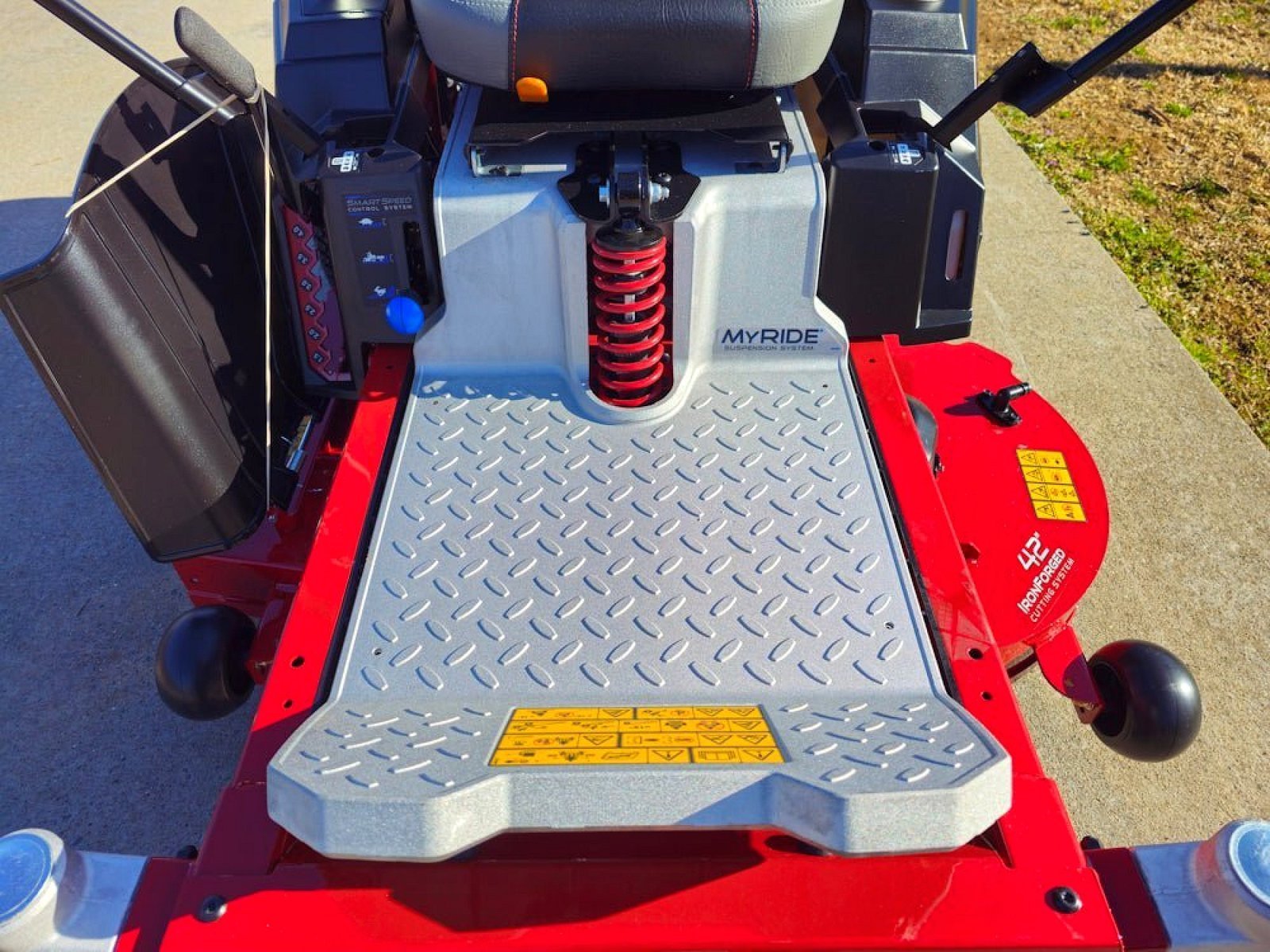 Toro 75747 42-Inch TimeCutter MyRide Zero Turn Mower with 22HP Kohler Engine - Image 2
